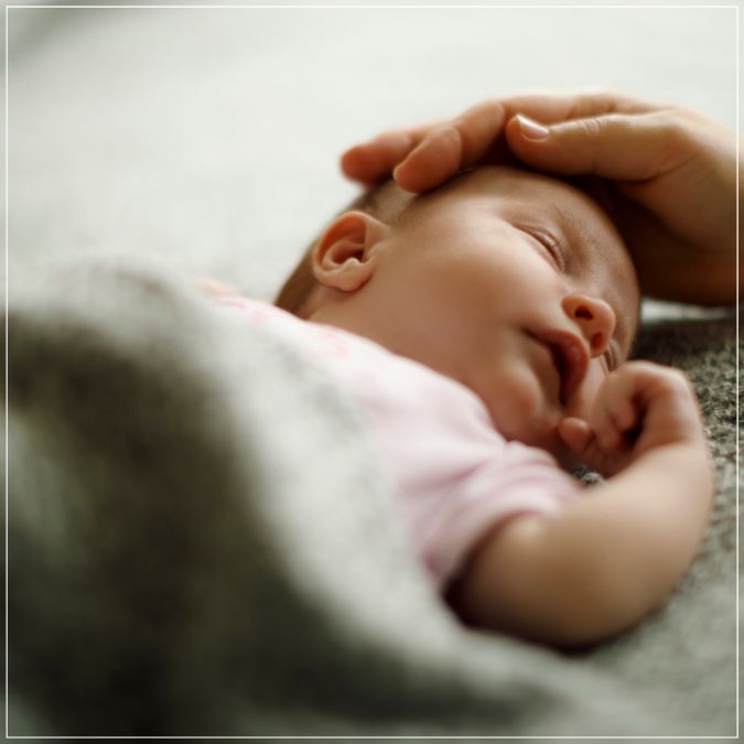 baby-pucken-neugeborenes-schlaf-ruhig-babyladen-erlangen