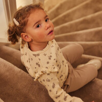 Dirkje Mädchenhose in Beige mit Rüschenbund & Schleife