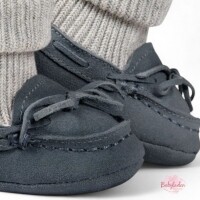 Fellhof Patscherl DAKOTA Kuschelige Baby Lammfell-Hausschuhe inkl. Geschenkbox