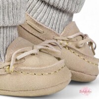 Fellhof Patscherl DAKOTA Kuschelige Baby Lammfell-Hausschuhe inkl. Geschenkbox