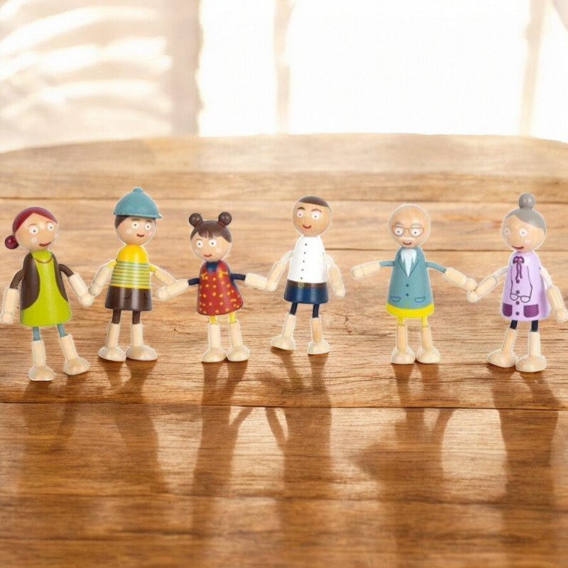 Biege- Puppen-Familie aus Holz, 6-teilig